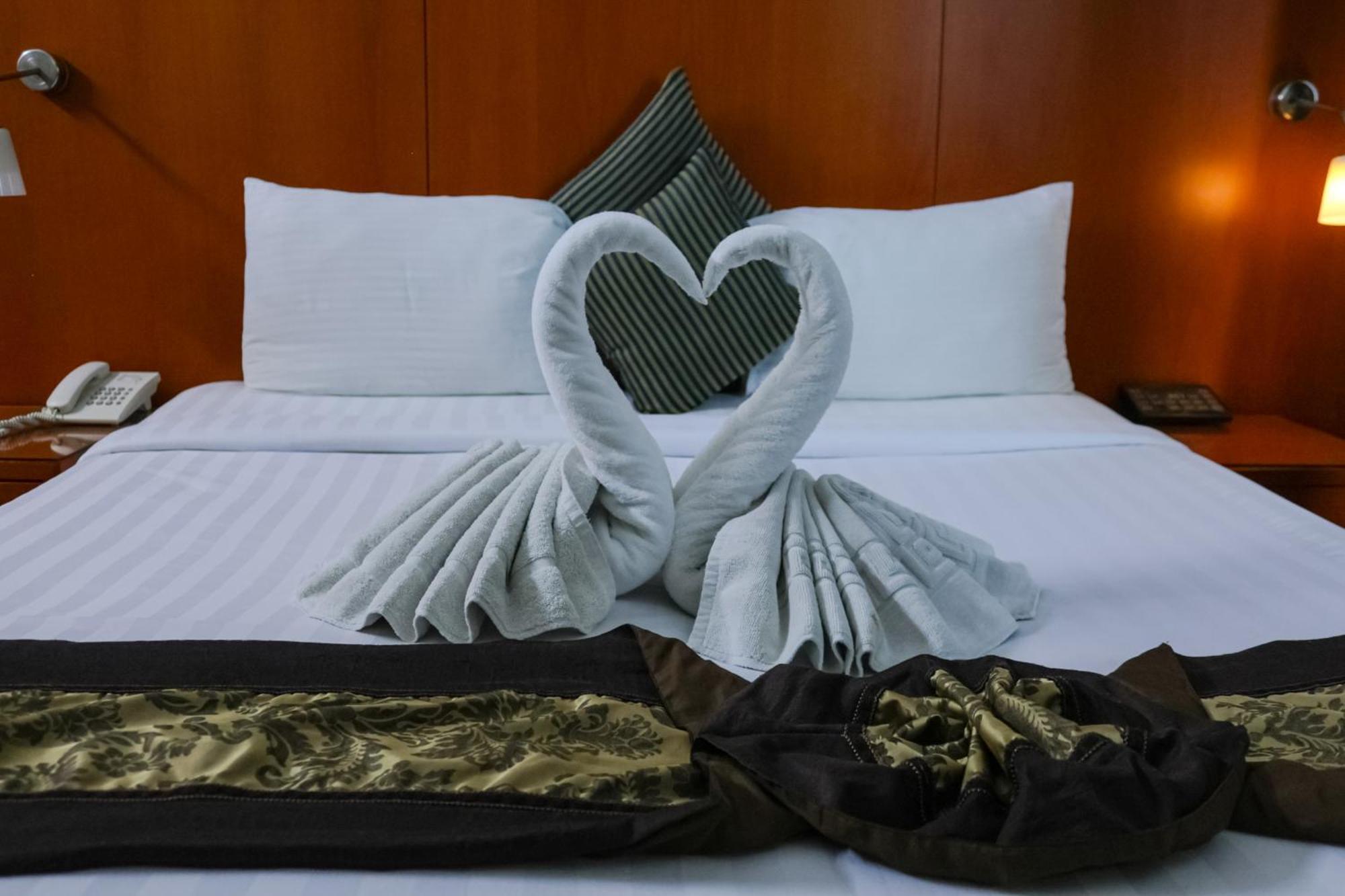 Boonmax Hotel Дубай Екстер'єр фото